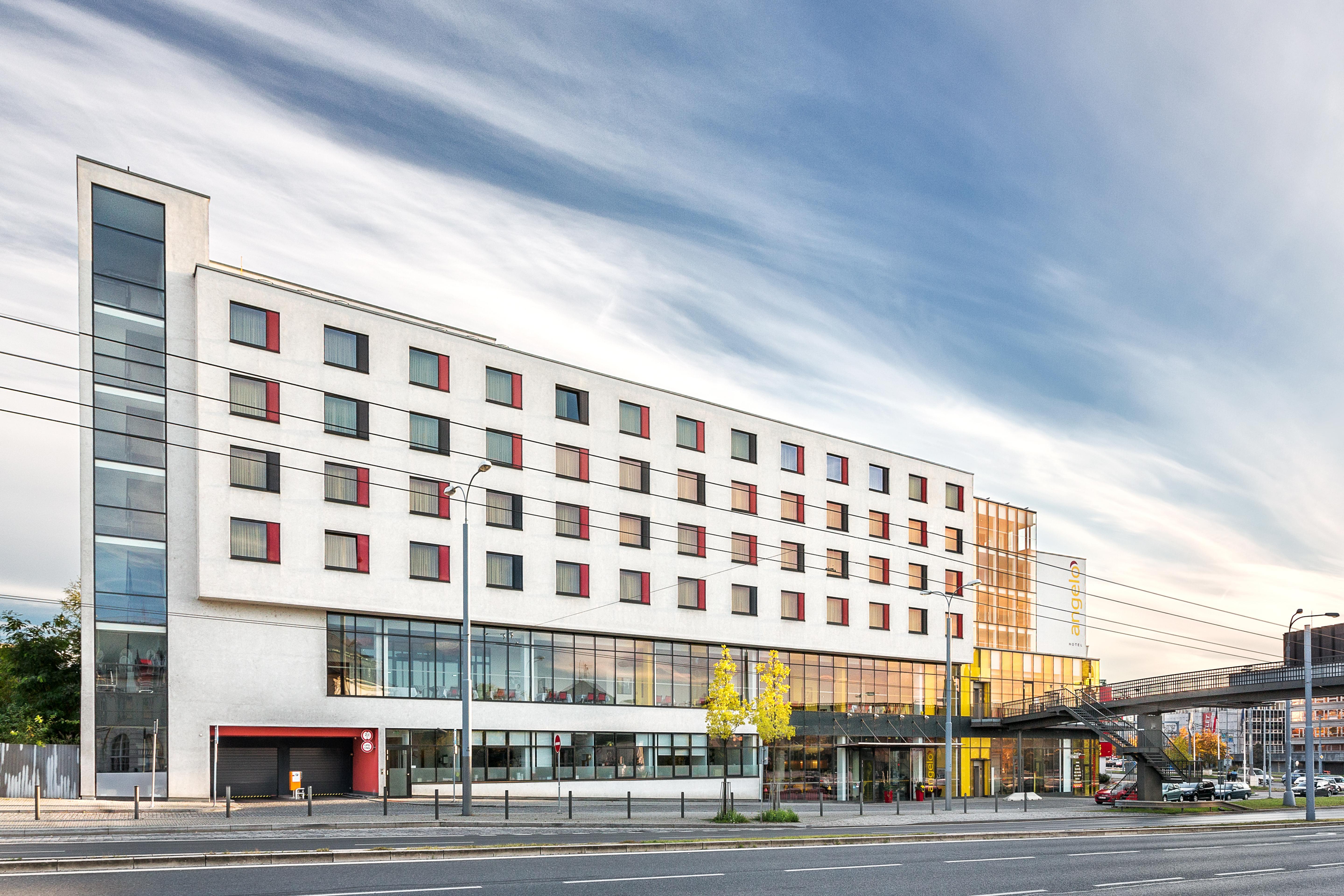Vienna House Easy By Wyndham Pilsen Hotel Exterior photo