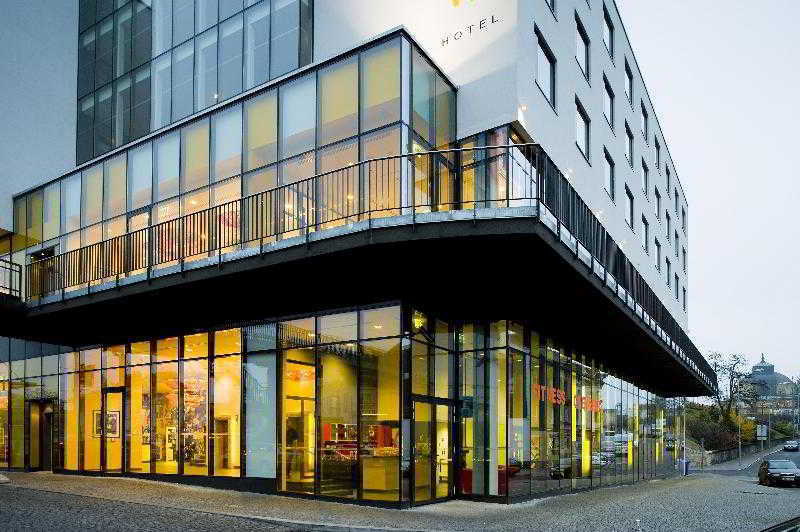 Vienna House Easy By Wyndham Pilsen Hotel Exterior photo